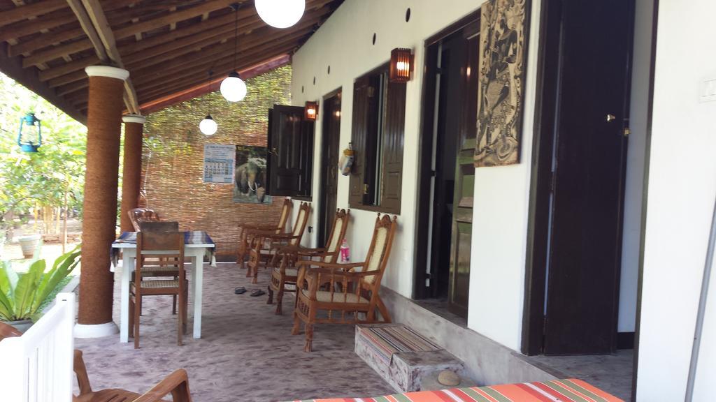 韦利格默 Aknara Rest酒店 外观 照片